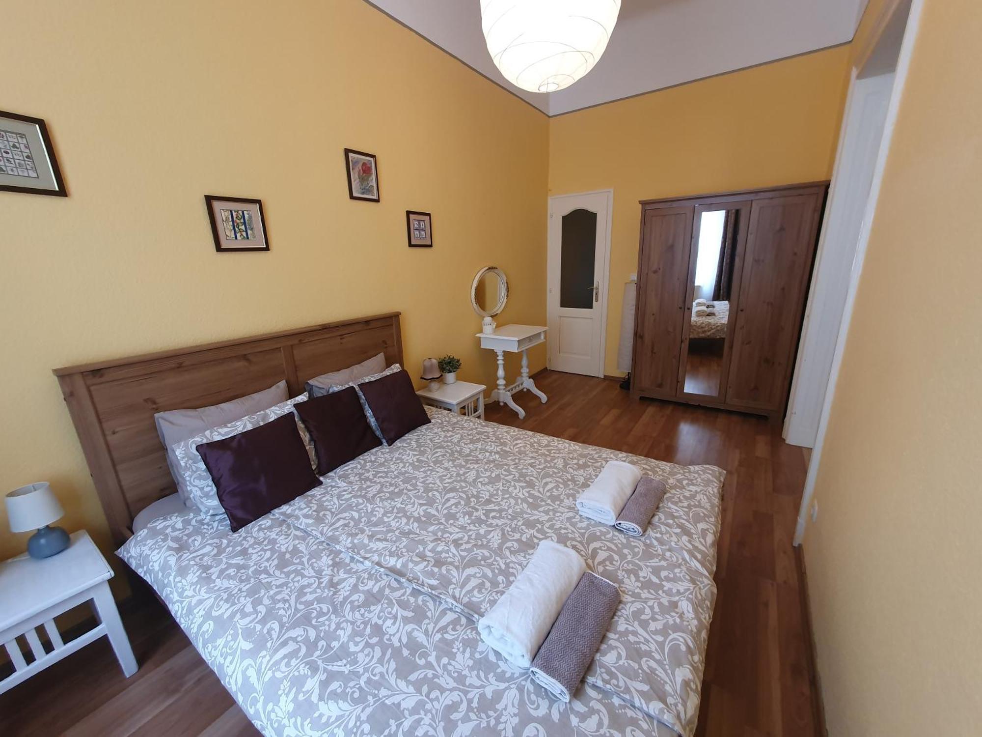 Astoria Central Home Budapest Ngoại thất bức ảnh